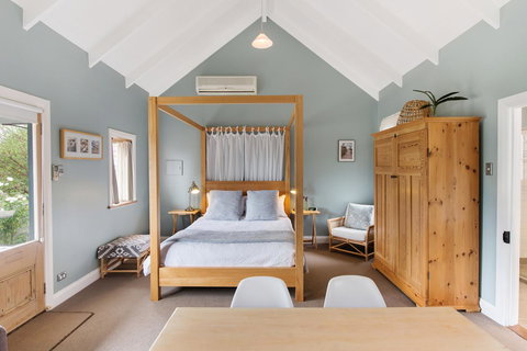 Beach Huts Middleton - NT Tourism 44