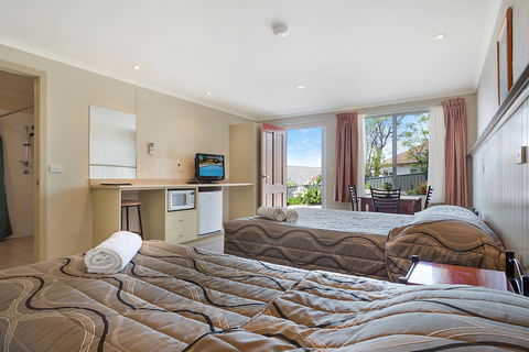 Heritage House Motel & Units - Accommodation NT 24