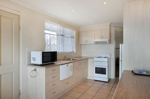 Heritage House Motel & Units - Accommodation NT 23
