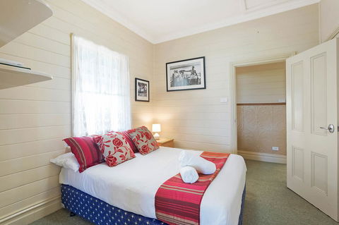Heritage House Motel & Units - Accommodation NT 16