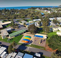 Victor Harbor Holiday  Cabin Park - Accommodation NT