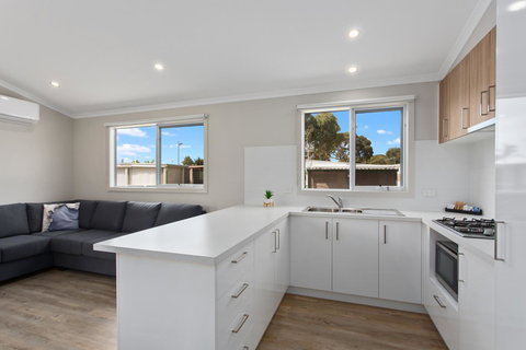 Victor Harbor Holiday Park - Accommodation NT 35