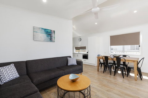 Victor Harbor Holiday Park - Accommodation NT 19