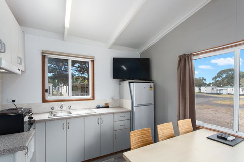 Victor Harbor Holiday Park - Accommodation NT 30