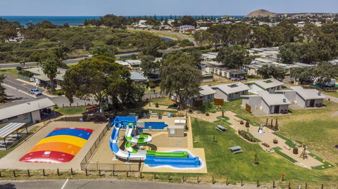 Victor Harbor Holiday Park - Accommodation NT 12