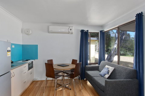 Victor Harbor Holiday Park - Accommodation NT 40