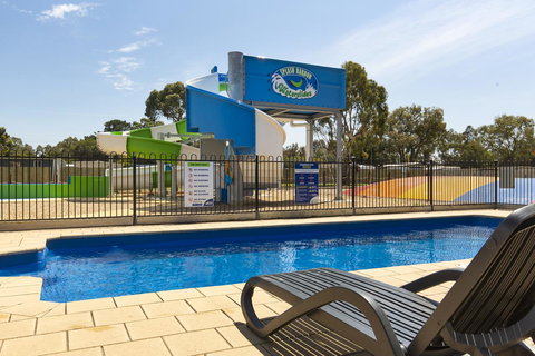 Victor Harbor Holiday Park - Accommodation NT 2