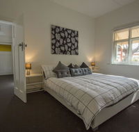 Cowan Street Bungalow - NT Tourism