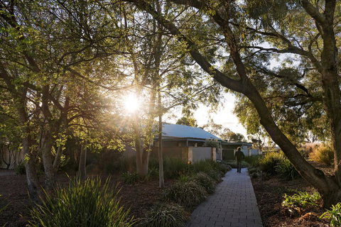 The Louise - Accommodation NT 41