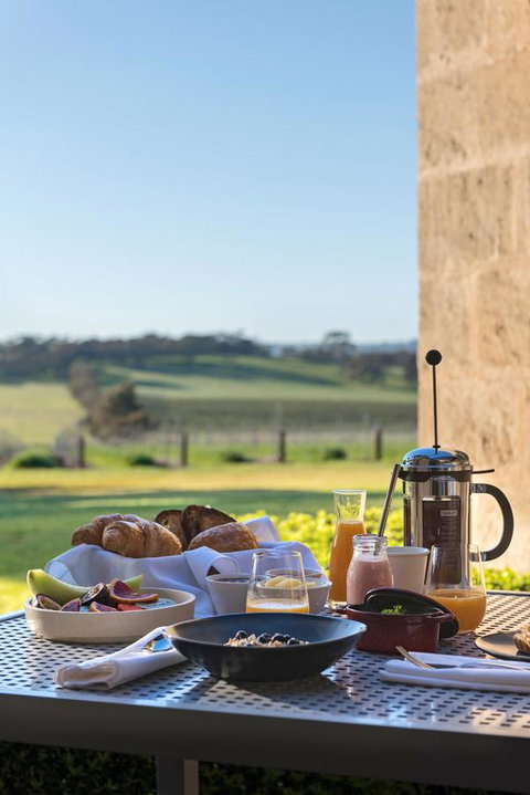 The Louise - Accommodation NT 38