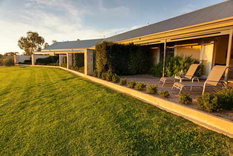 The Louise - Accommodation NT 7