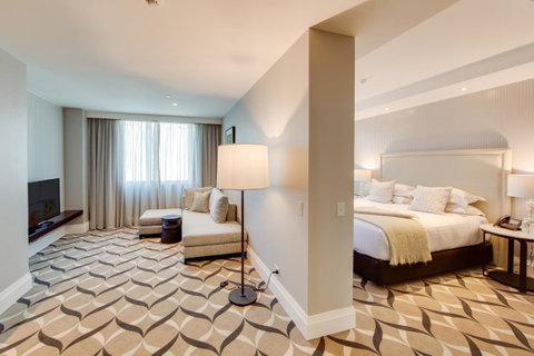 Mayfair Hotel - Accommodation NT 4