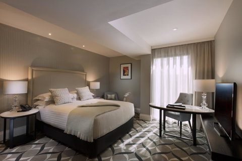 Mayfair Hotel - Accommodation NT 11