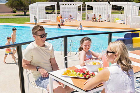 The Retreat West Beach Parks - Accommodation NT 3