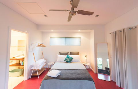 S T U D I O 22 Peaceful Retreat With Garden Views - Accommodation NT 3