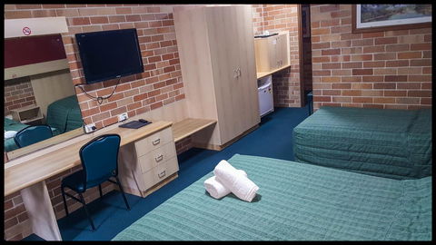Windsor Terrace Motel - Accommodation NT 4