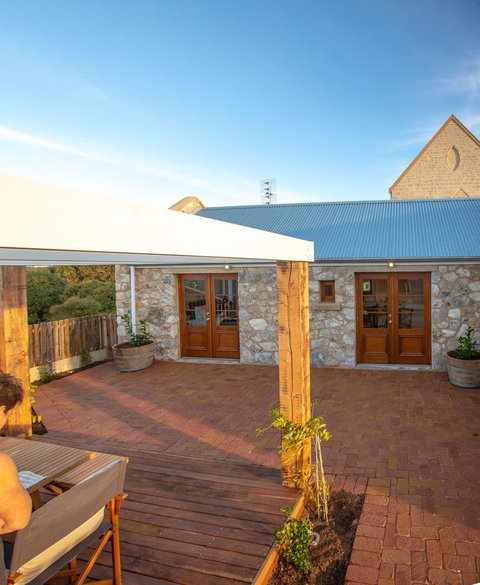 Lucy's Cottage - Accommodation NT 21