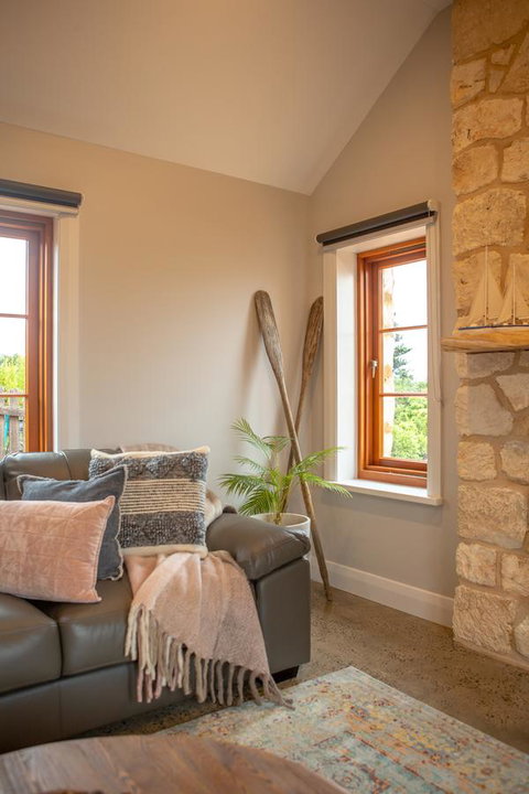 Lucy's Cottage - Accommodation NT 15