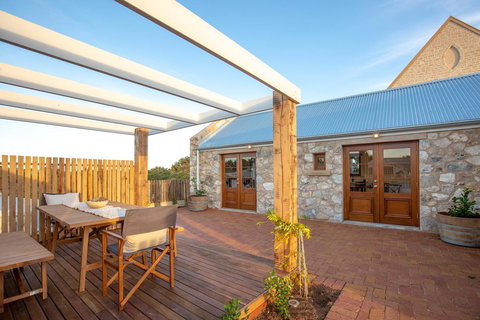 Lucy's Cottage - Accommodation NT 19