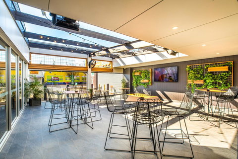 Nightcap At Finsbury Hotel - Accommodation NT 8