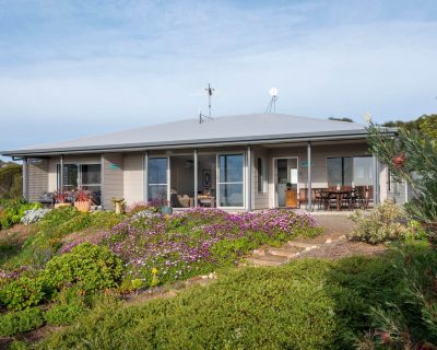 Emu Bay Holiday Homes - Accommodation NT 40