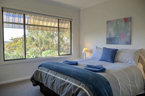 Emu Bay Holiday Homes - Accommodation NT 5