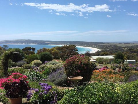 Emu Bay Holiday Homes - Accommodation NT 19