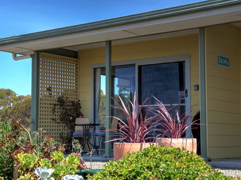 Emu Bay Holiday Homes - Accommodation NT 27