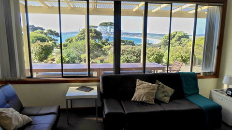 Emu Bay Holiday Homes - Accommodation NT 9