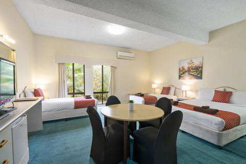 Garden City Motor Inn - Accommodation NT 22