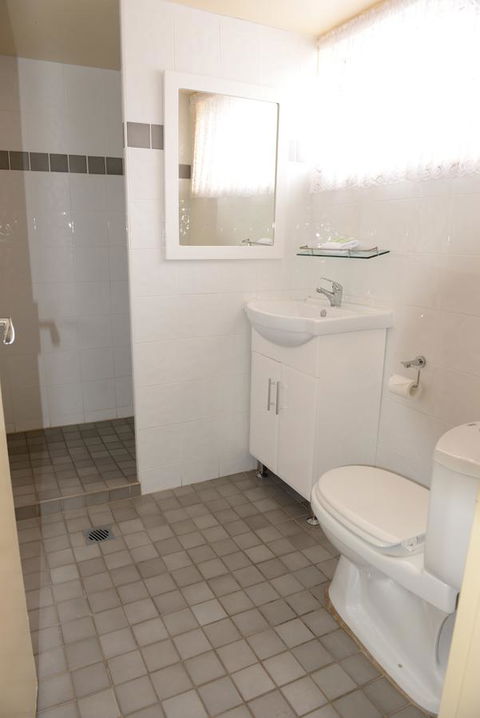 Ardeanal Motel - NT Tourism 10
