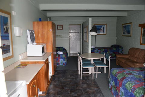 Ardeanal Motel - NT Tourism 41