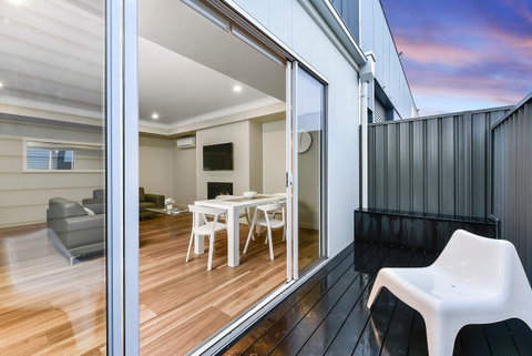 Aloha Central Luxury Apartments - Accommodation NT 25