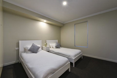 Aloha Central Luxury Apartments - Accommodation NT 27