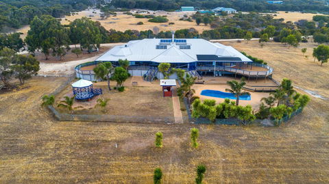 Doyles On The Bay - Accommodation NT 2