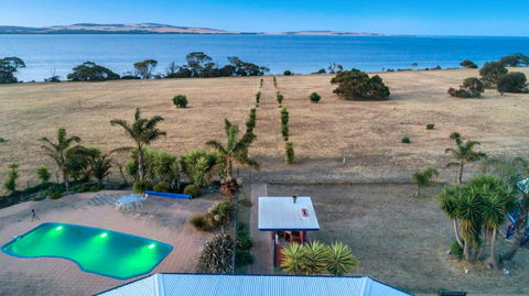 Doyles On The Bay - Accommodation NT 3