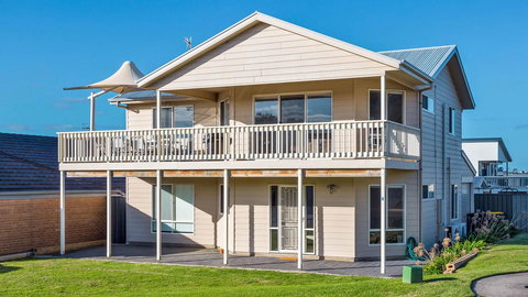 Rocks Beach House Victor Harbor - Accommodation NT 0
