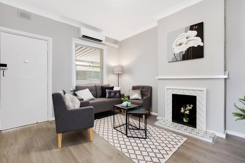 Cute And Cosy - Events, Workers, Getaways - Accommodation NT 6