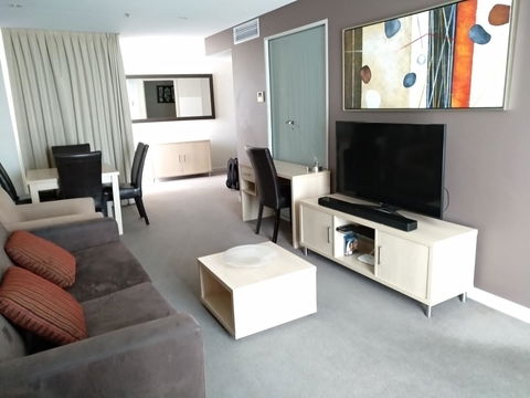 JABCA Apartments - Accommodation NT 9
