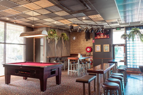 Marion Hotel - Accommodation NT 21