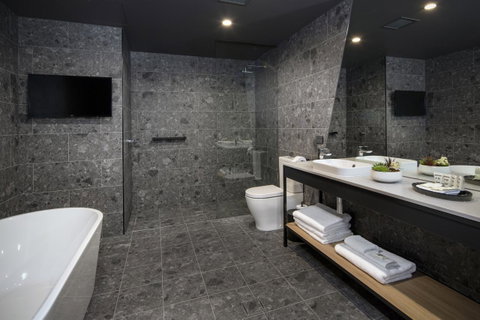 Marion Hotel - Accommodation NT 33