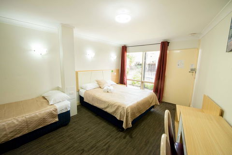 Jacksons Motor Inn - Accommodation NT 26