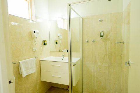 Jacksons Motor Inn - Accommodation NT 22