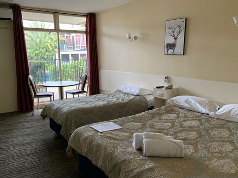 Jacksons Motor Inn - Accommodation NT 40