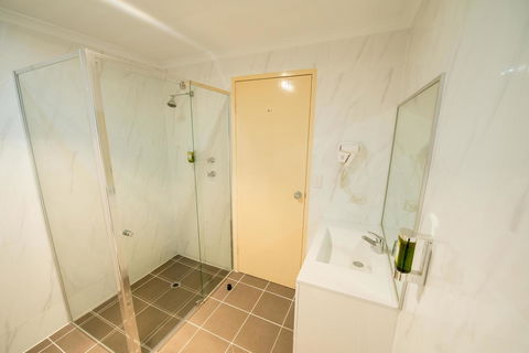 Jacksons Motor Inn - Accommodation NT 21
