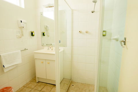 Jacksons Motor Inn - Accommodation NT 28