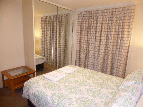 Adelaide City Apartment - 3br, 2bath & Carpark - Accommodation NT 11