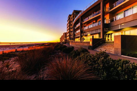 Glenelg Seaside Apartment - Accommodation NT 9