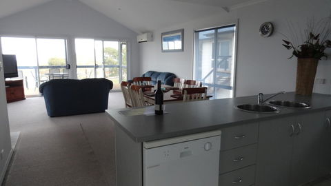 Kangaroo Island Bayview Villas - Accommodation NT 13