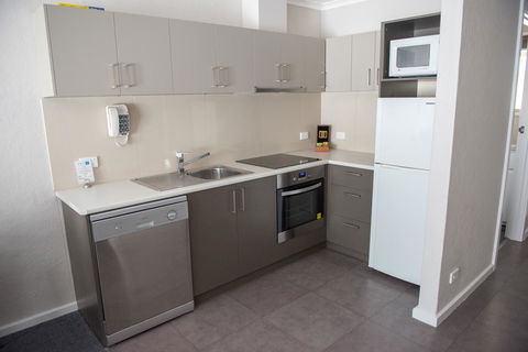 Arkana Motor Inn & Terrace Apartments - NT Tourism 3